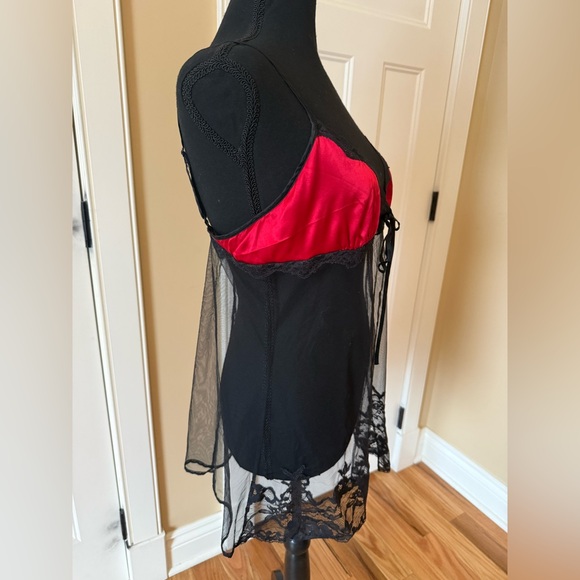 Y2K Victoria's Secret SILK RED Sheer Black Nylon Mesh Babydoll Teddy Slip/Top M - Picture 3 of 10